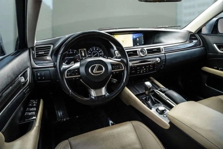 2016 Lexus GS 4th Gen - Image 3 of 8