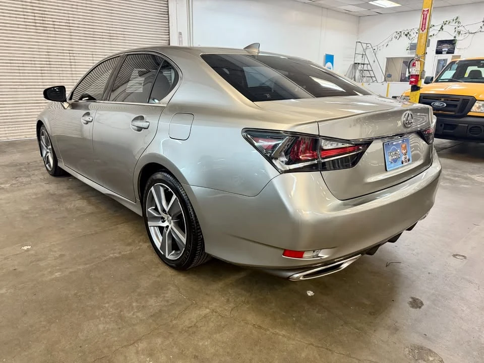 2016 Lexus GS 4th Gen - Image 7 of 19