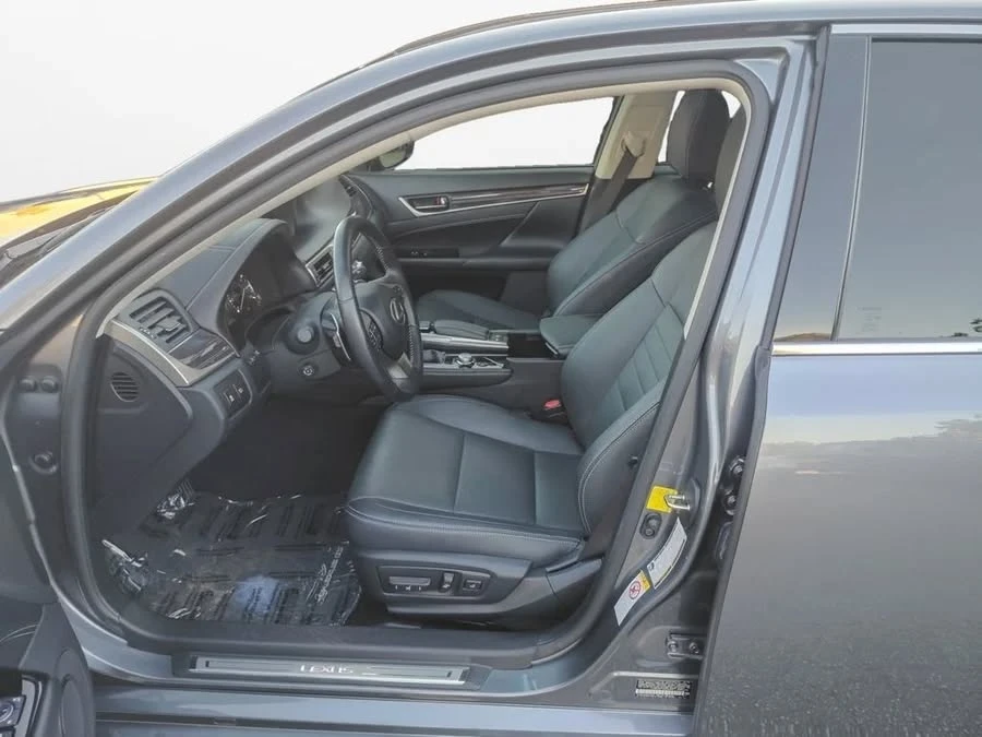 2016 Lexus GS 4th Gen - Image 4 of 7