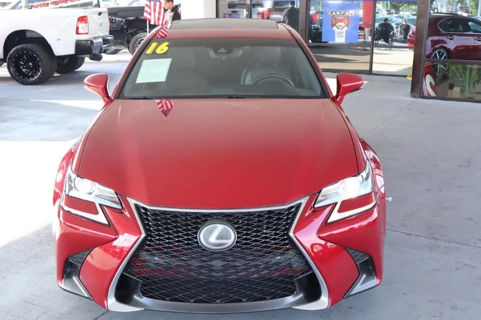 2016 Lexus GS 4th Gen - Image 10 of 20