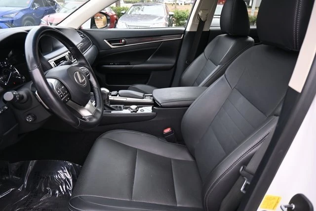 2016 Lexus GS 4th Gen - Image 19 of 19