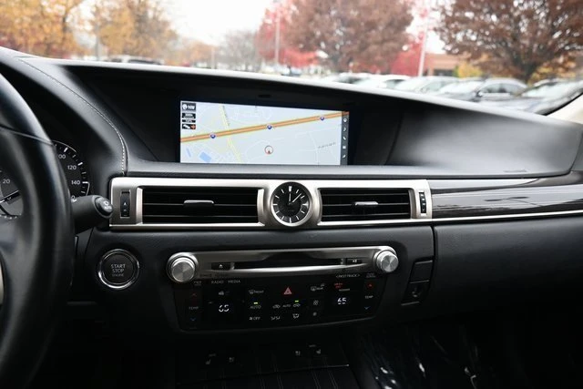 2016 Lexus GS 4th Gen - Image 12 of 19