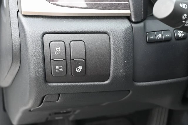 2016 Lexus GS 4th Gen - Image 14 of 19