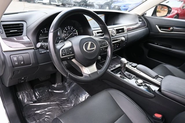 2016 Lexus GS 4th Gen - Image 16 of 19