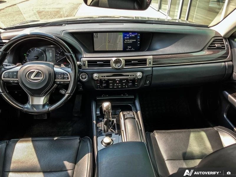2016 Lexus GS 4th Gen - Image 19 of 20