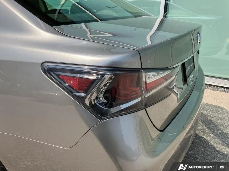 2016 Lexus GS 4th Gen - Image 9 of 20