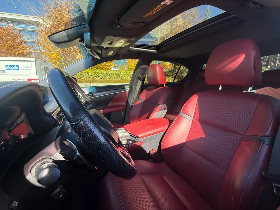 2016 Lexus GS 4th Gen - Image 17 of 18
