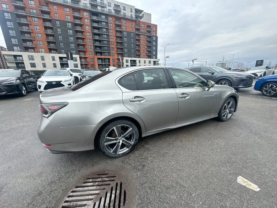 2016 Lexus GS 4th Gen - Image 15 of 20