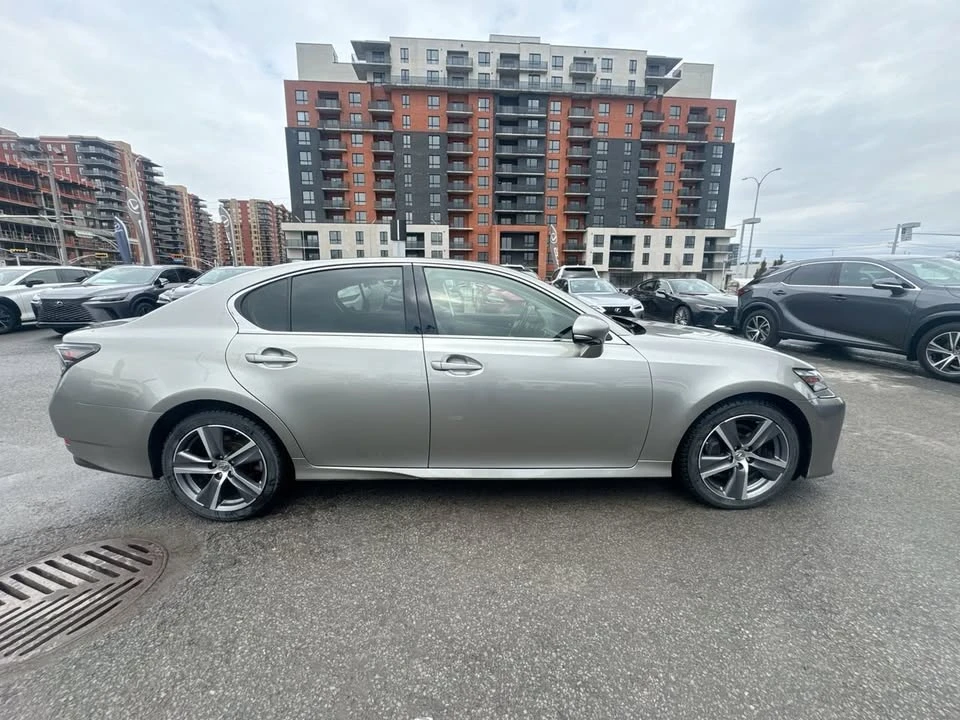 2016 Lexus GS 4th Gen - Image 16 of 20