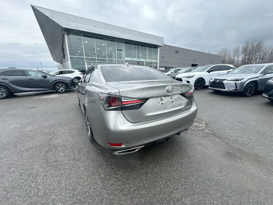 2016 Lexus GS 4th Gen - Image 11 of 20