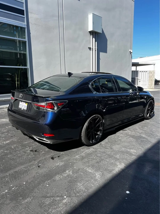 2016 Lexus GS 4th Gen - Image 18 of 19