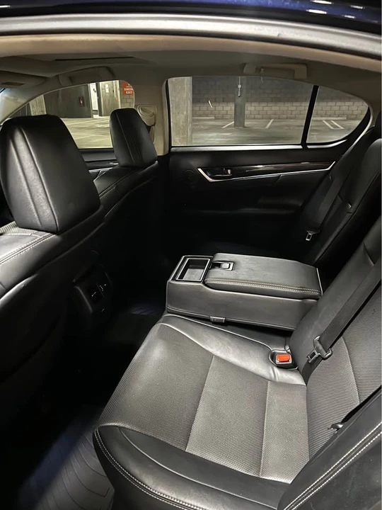 2016 Lexus GS 4th Gen - Image 11 of 19