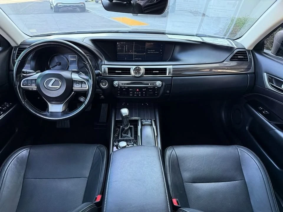 2016 Lexus GS 4th Gen - Image 14 of 20