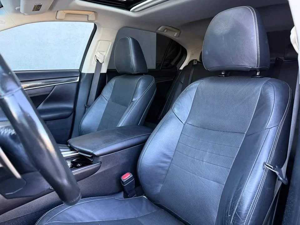 2016 Lexus GS 4th Gen - Image 19 of 20