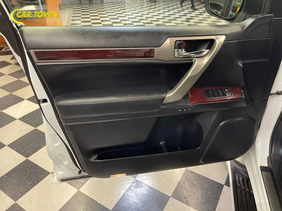 2016 Lexus GX 2nd Gen - Image 16 of 20