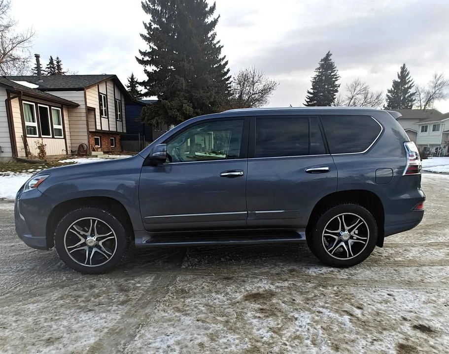 2016 Lexus GX 2nd Gen - Image 4 of 8