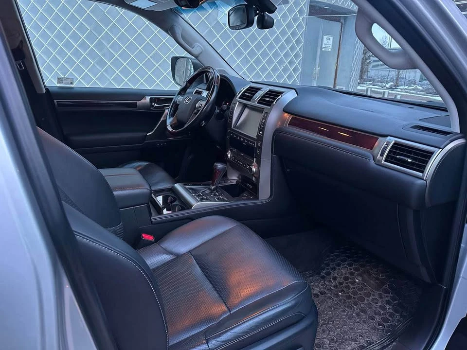 2016 Lexus GX 2nd Gen - Image 5 of 7
