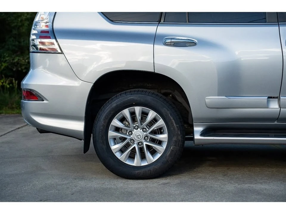 2016 Lexus GX 2nd Gen - Image 4 of 20