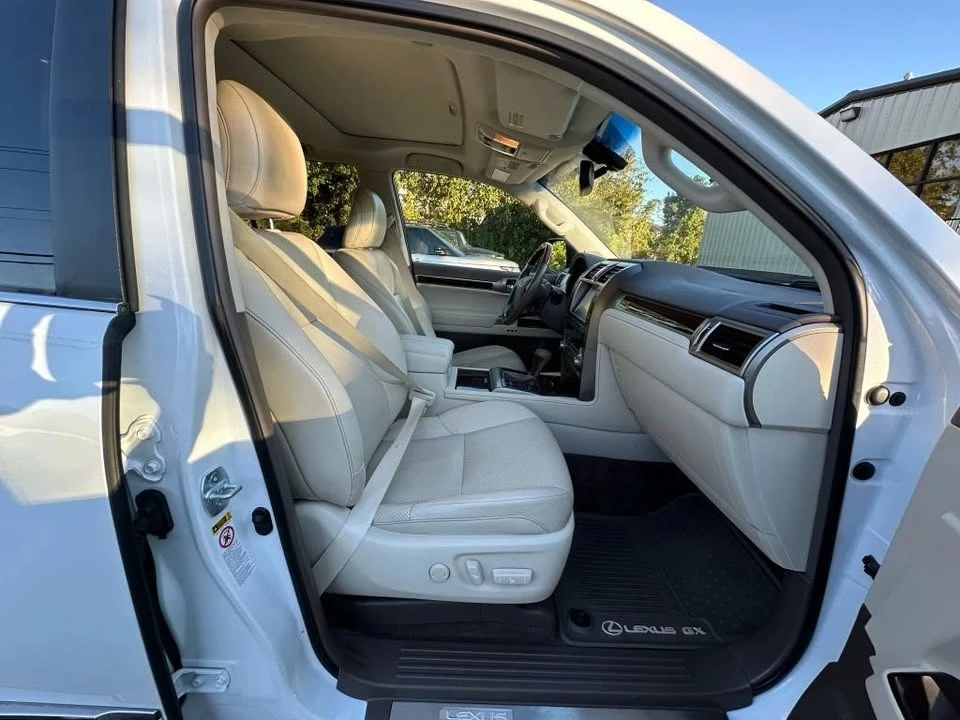2016 Lexus GX 2nd Gen - Image 14 of 18