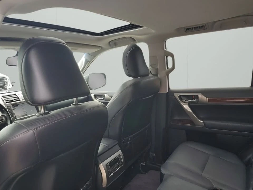 2016 Lexus GX 2nd Gen - Image 5 of 8
