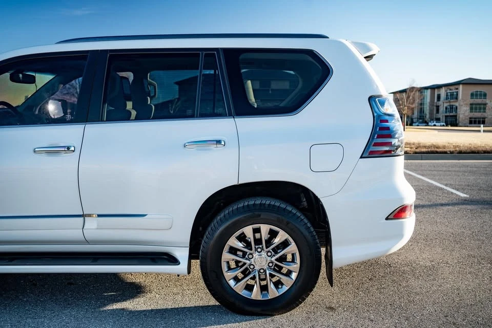2016 Lexus GX 2nd Gen - Image 12 of 20