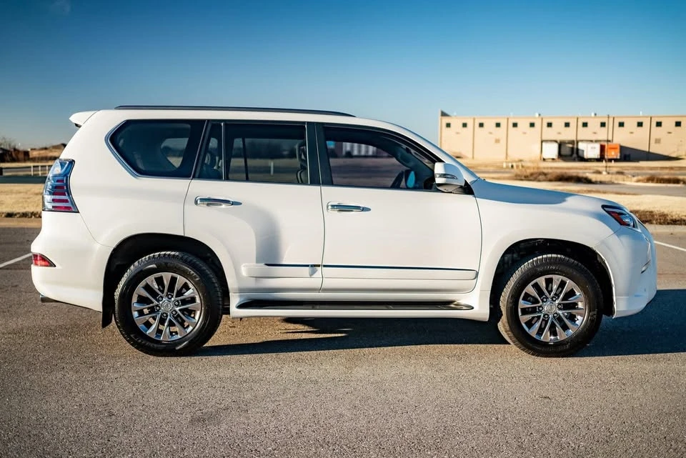 2016 Lexus GX 2nd Gen - Image 4 of 20
