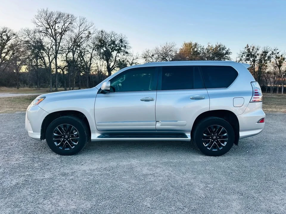 2016 Lexus GX 2nd Gen - Image 2 of 19