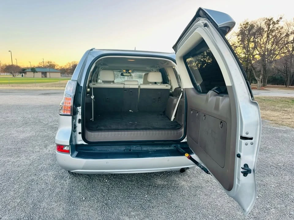 2016 Lexus GX 2nd Gen - Image 9 of 19