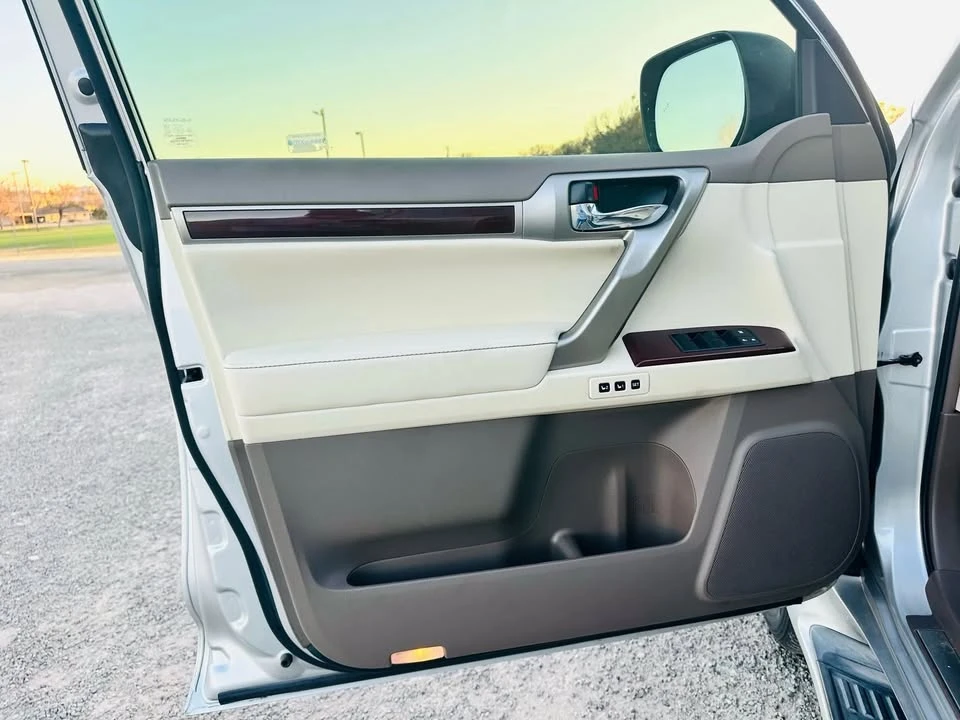2016 Lexus GX 2nd Gen - Image 14 of 19