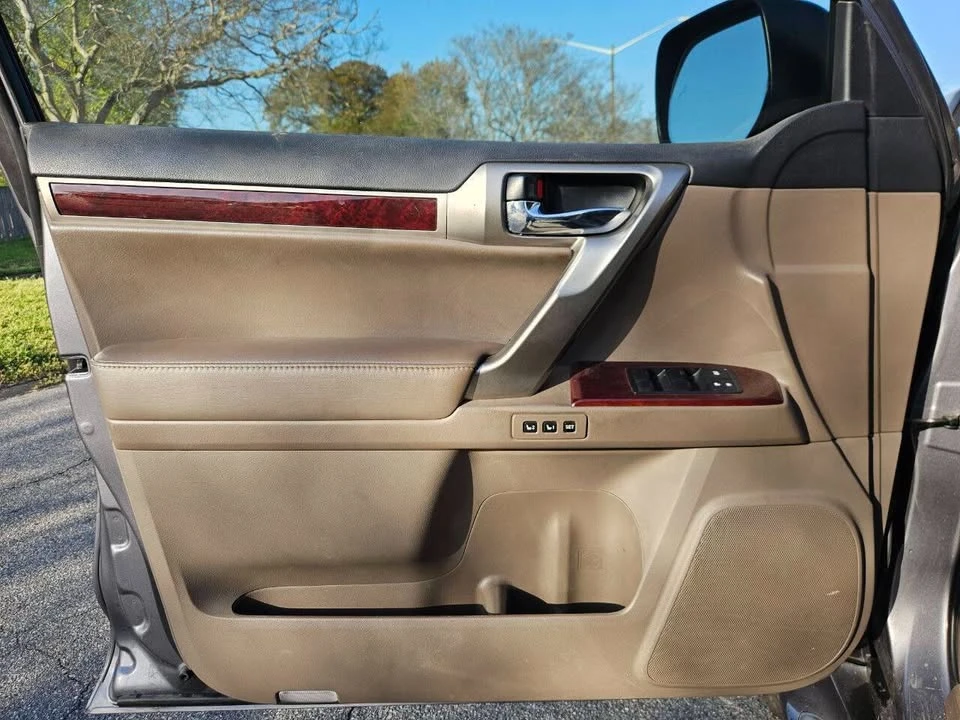 2016 Lexus GX 2nd Gen - Image 11 of 19