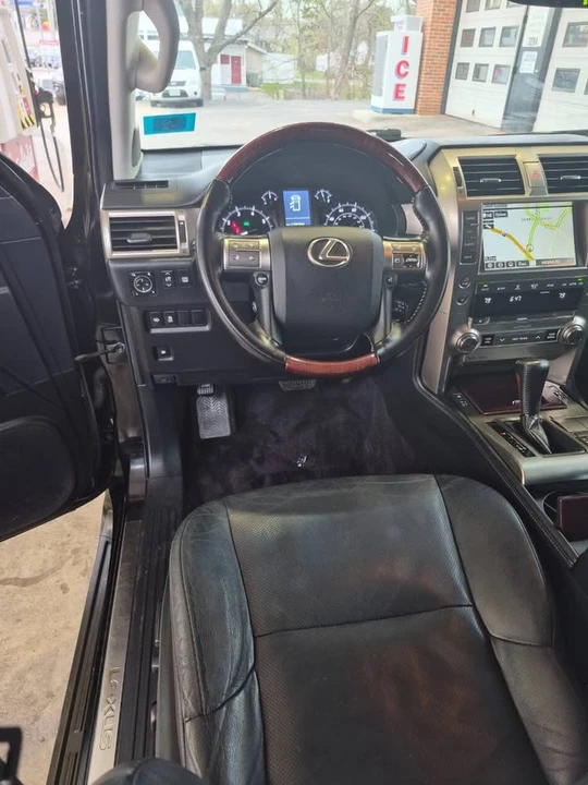 2016 Lexus GX 2nd Gen - Image 10 of 16