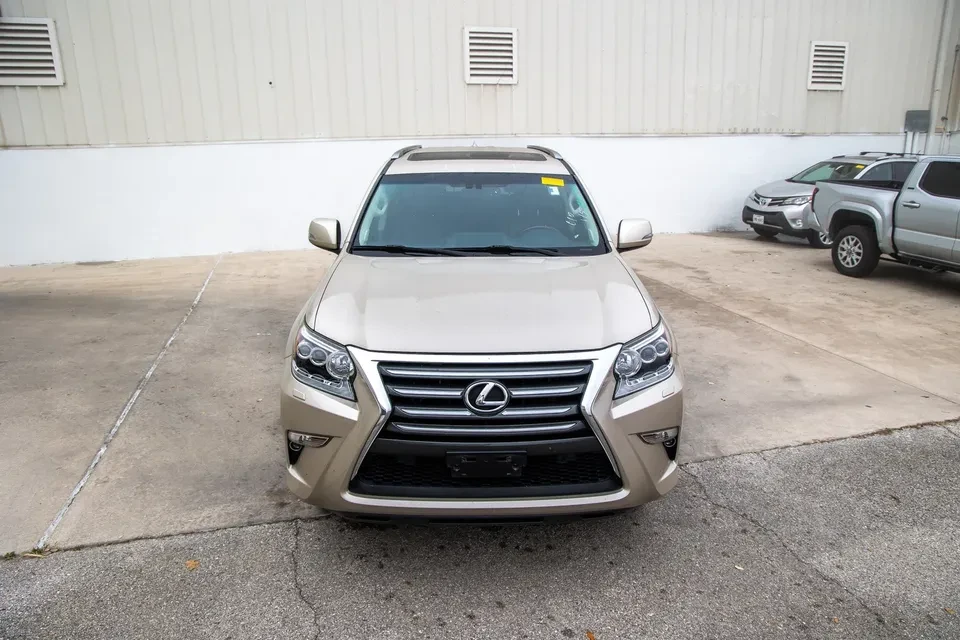 2016 Lexus GX 2nd Gen - Image 3 of 9