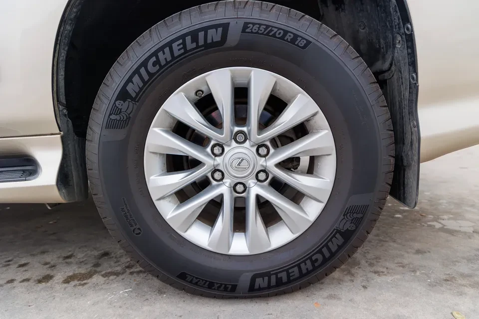 2016 Lexus GX 2nd Gen - Image 9 of 9