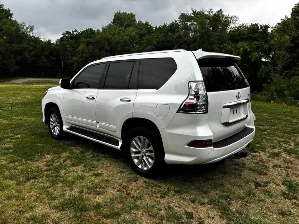 2016 Lexus GX 2nd Gen - Image 5 of 20