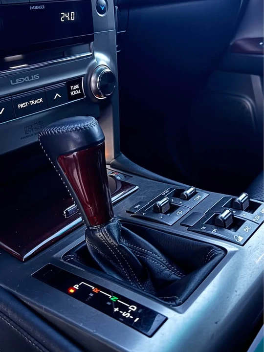 2016 Lexus GX 2nd Gen - Image 17 of 20