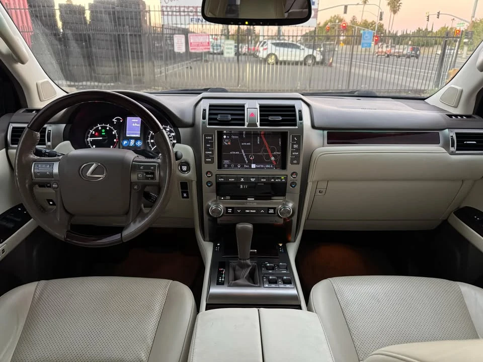 2016 Lexus GX 2nd Gen - Image 10 of 15