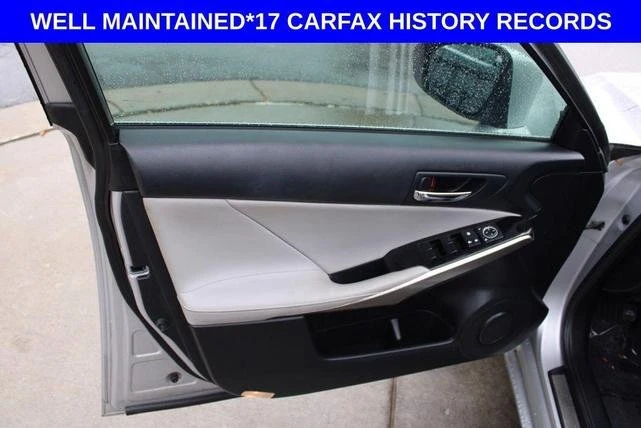 2016 Lexus IS 3rd Gen - Image 18 of 20