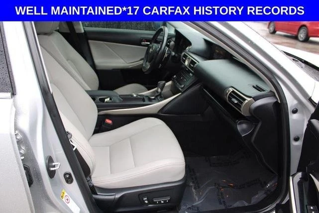 2016 Lexus IS 3rd Gen - Image 19 of 20