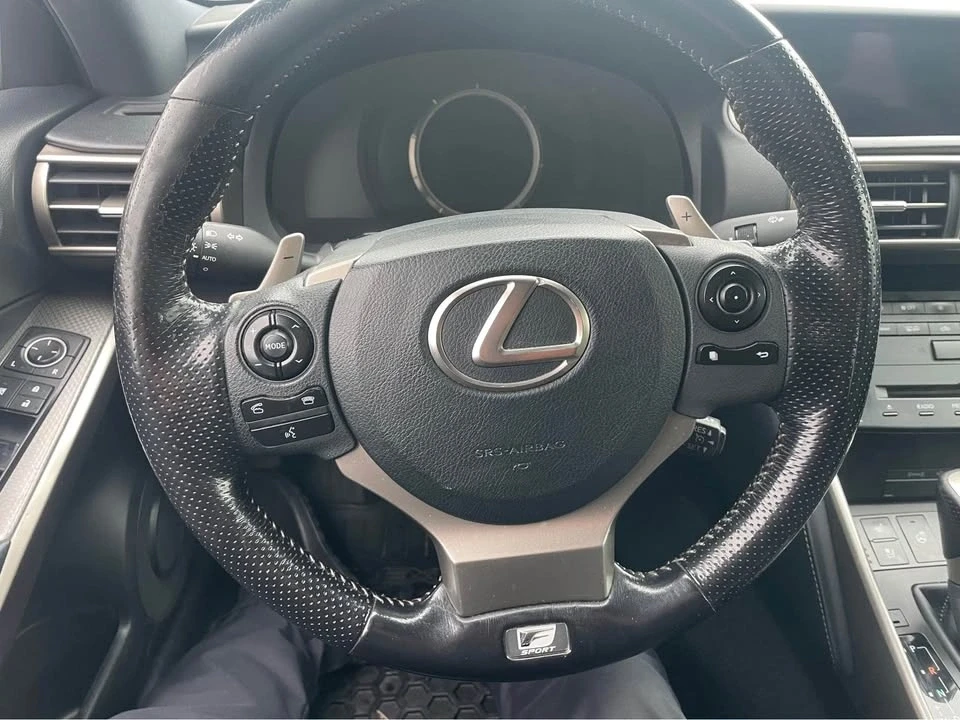 2016 Lexus IS 3rd Gen - Image 10 of 13