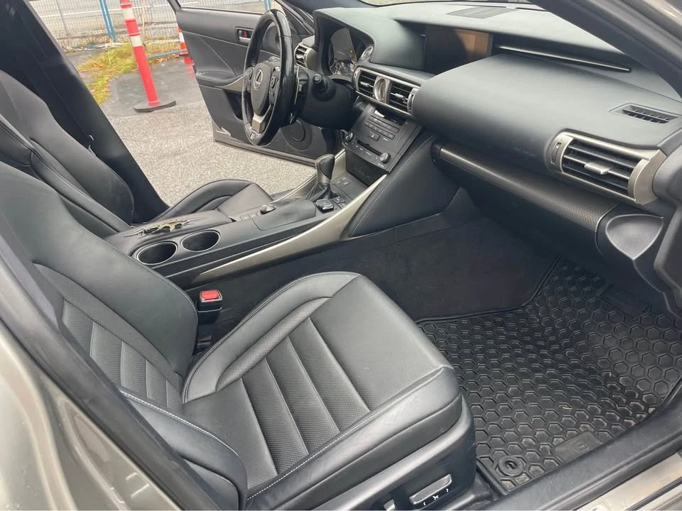 2016 Lexus IS 3rd Gen - Image 8 of 13