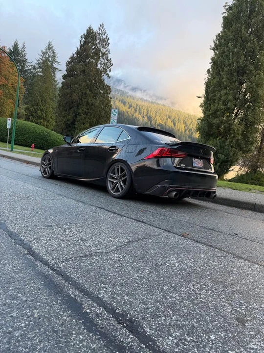 2016 Lexus IS 3rd Gen - Image 7 of 9