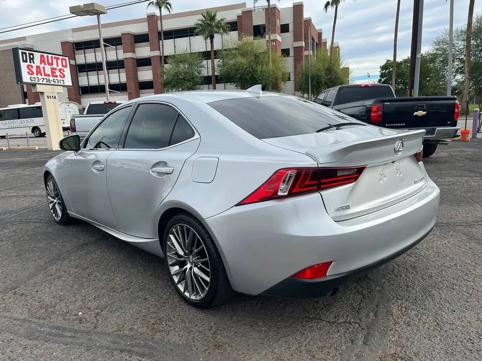 2016 Lexus IS 3rd Gen - Image 9 of 19