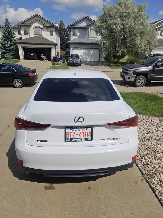 2016 Lexus IS 3rd Gen - Image 5 of 11