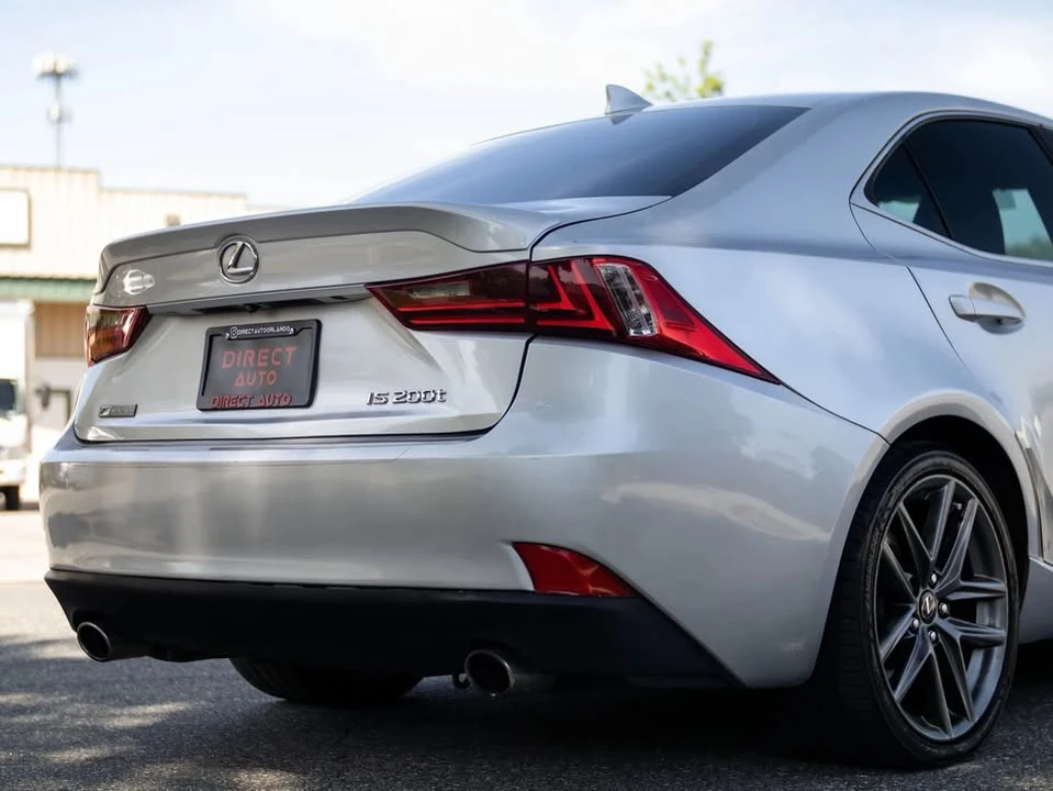 2016 Lexus IS 3rd Gen - Image 11 of 20