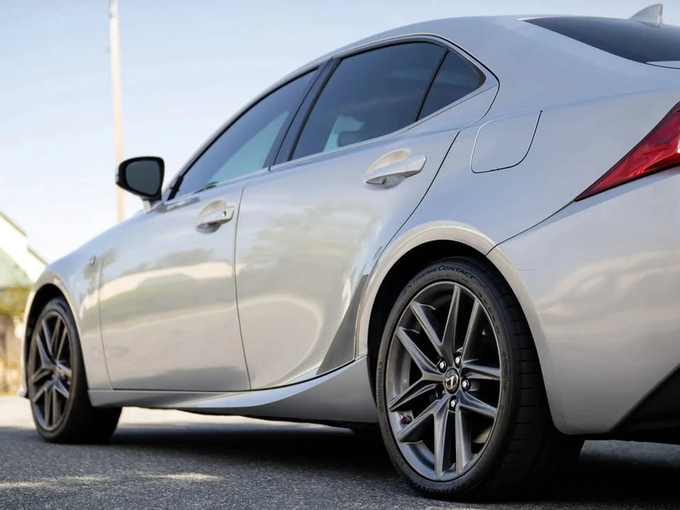 2016 Lexus IS 3rd Gen - Image 16 of 20