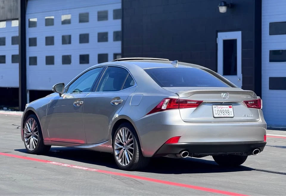 2016 Lexus IS 3rd Gen - Image 6 of 20