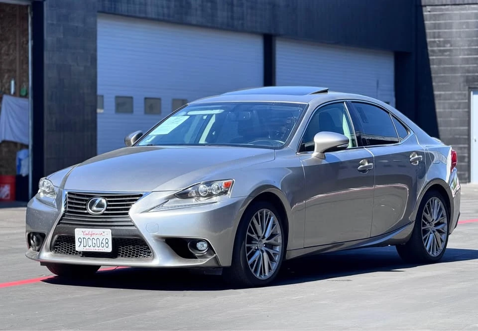 2016 Lexus IS 3rd Gen - Image 2 of 20