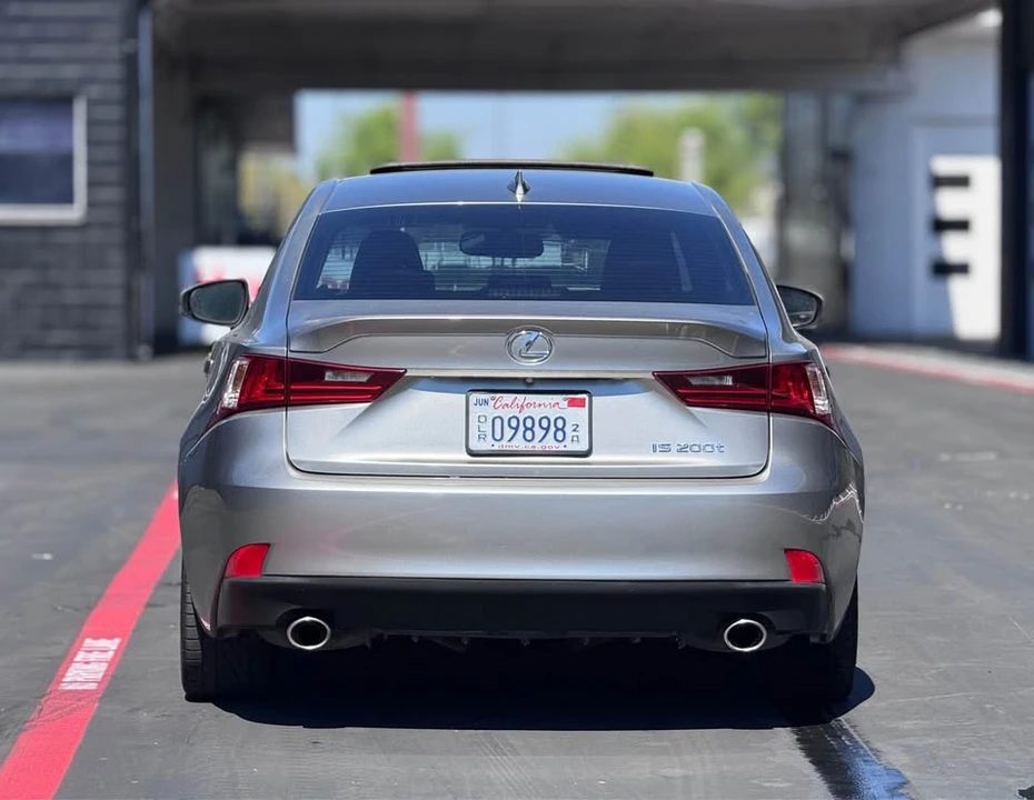 2016 Lexus IS 3rd Gen - Image 7 of 20