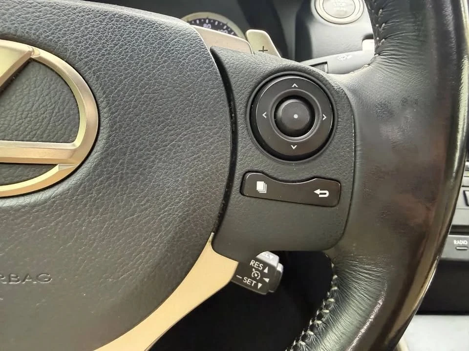 2016 Lexus IS 3rd Gen - Image 12 of 20