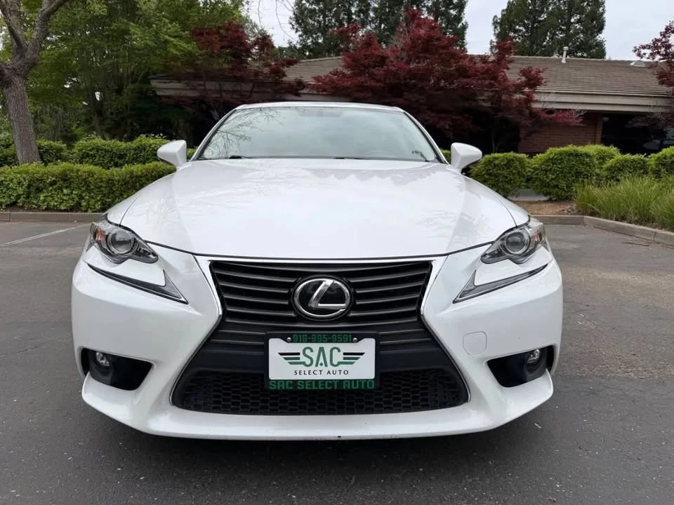 2016 Lexus IS 3rd Gen - Image 4 of 20